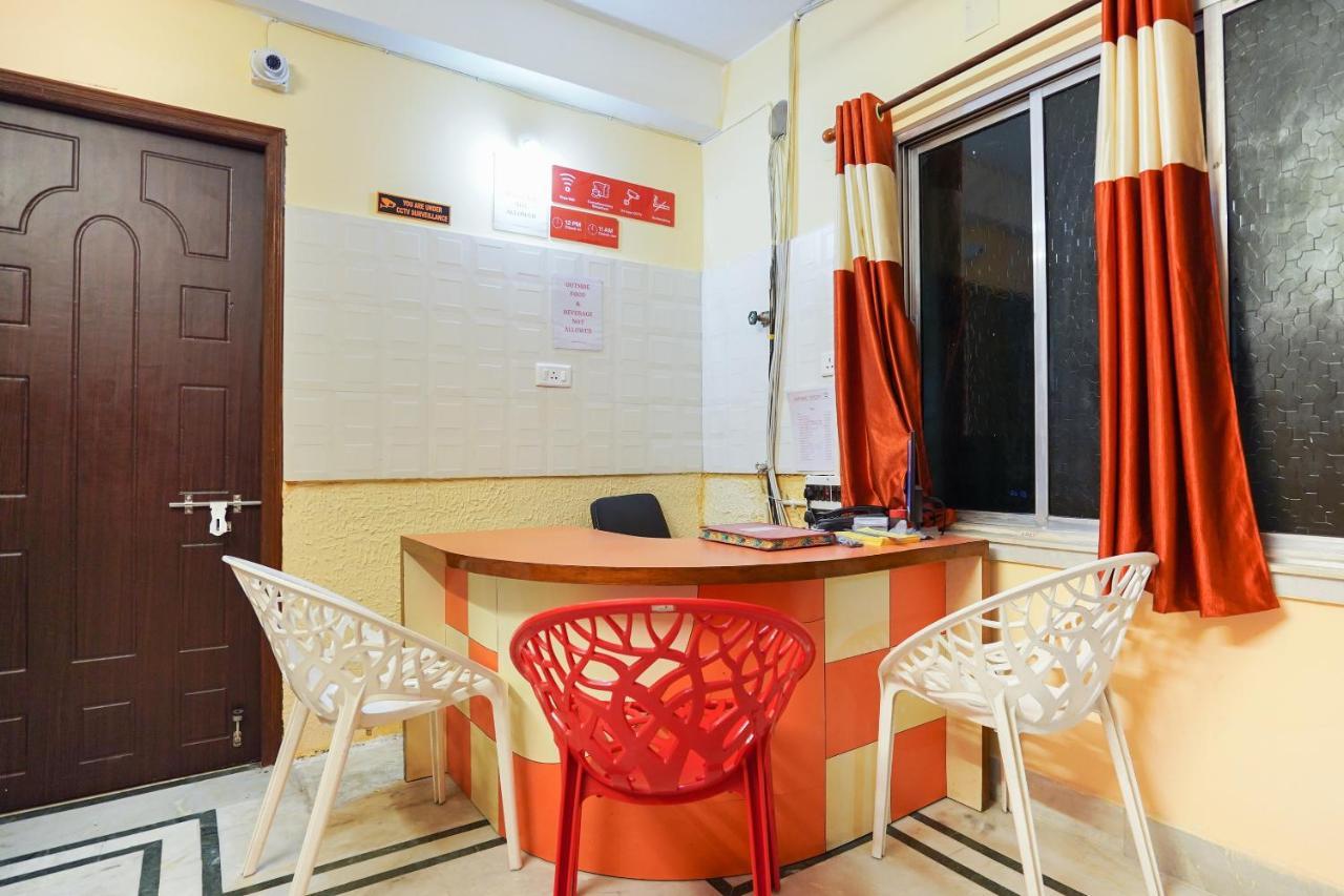 Oyo 44577 Barman Guest House Behala Exterior photo